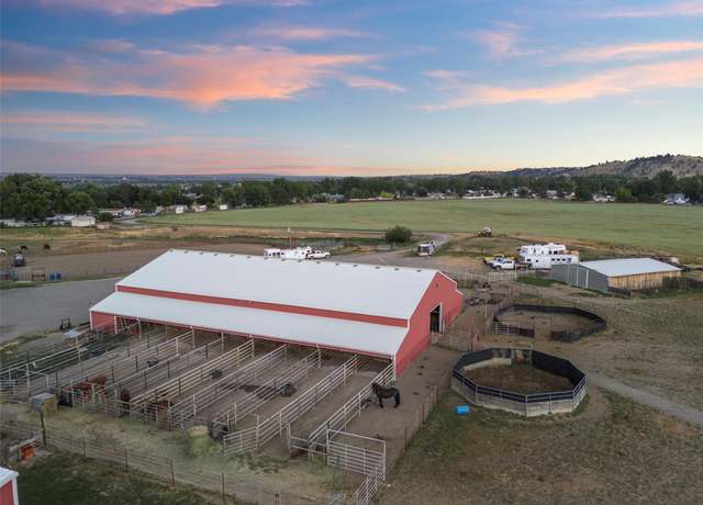 Property at 3306 Becraft Ln, Billings, MT 59101, 6 beds, 3.5 baths