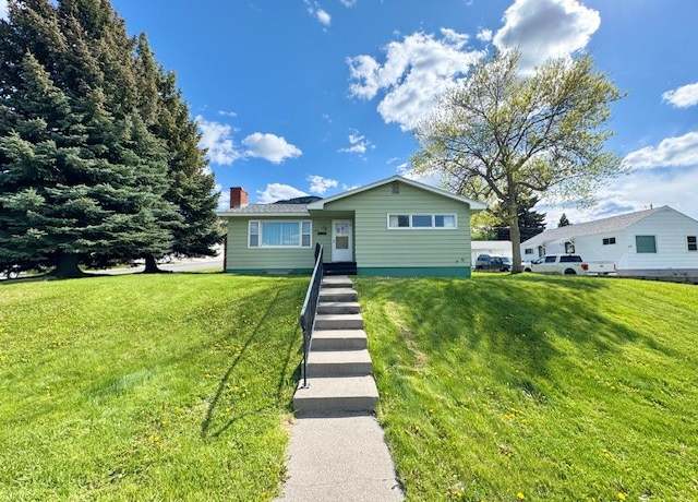 Property at 1601 Choteau St, Helena, MT 59601, 3 beds, 2 baths