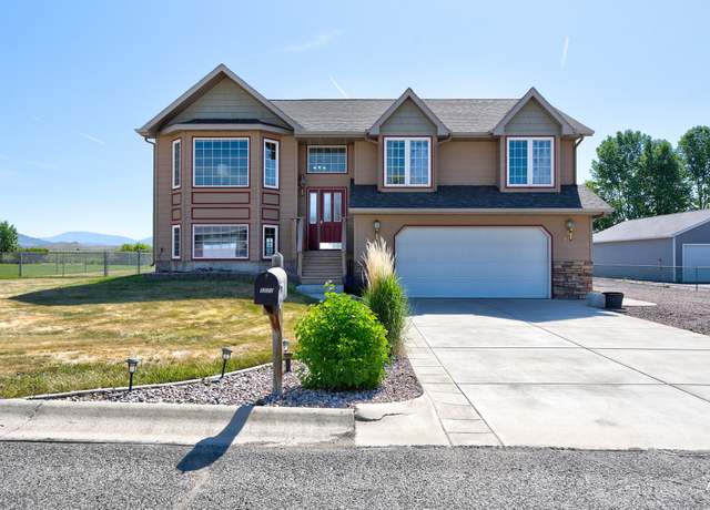 Property at 5835 Winter Wheat Dr, Helena, MT 59602, 3 beds, 2.5 baths
