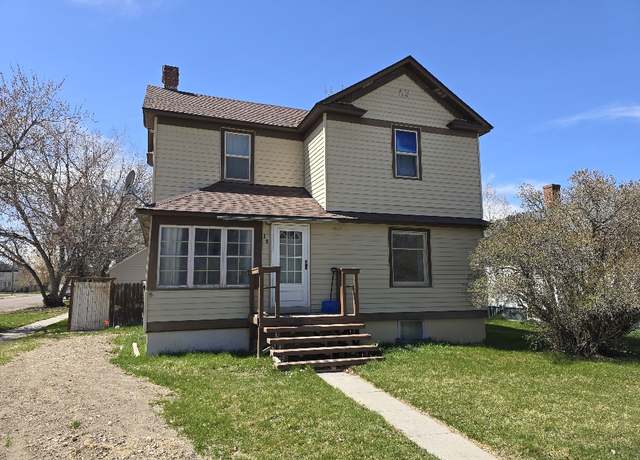 Property at 12 7th Ave NW, Choteau, MT 59422, 3 beds, 2 baths