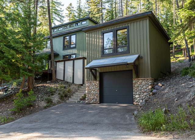 Property at 202 Cottonwood Dr, Whitefish, MT 59937, 5 beds, 3 baths