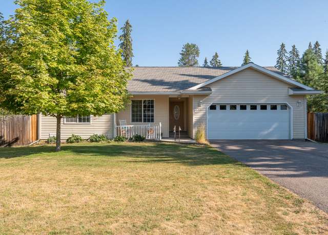 Property at 772 Cedar St, Whitefish, MT 59937, 3 beds, 2 baths