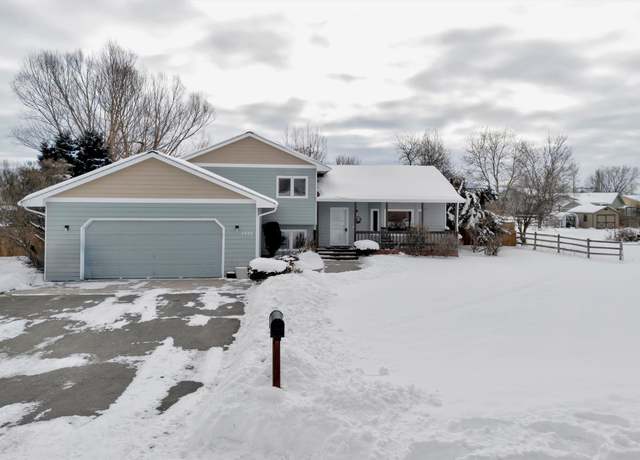 Property at 1935 Mullan Trl, Missoula, MT 59808, 4 beds, 3 baths