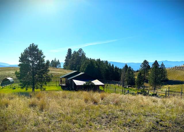 Property at 183 Ksanka View Rd, Eureka, MT 59917, 3 beds, 2 baths