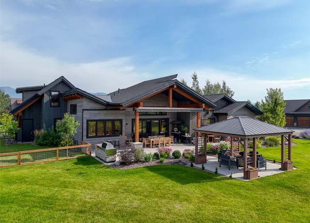 Property at 3039 River Lakes Dr, Whitefish, MT 59937, 3 beds, 3 baths
