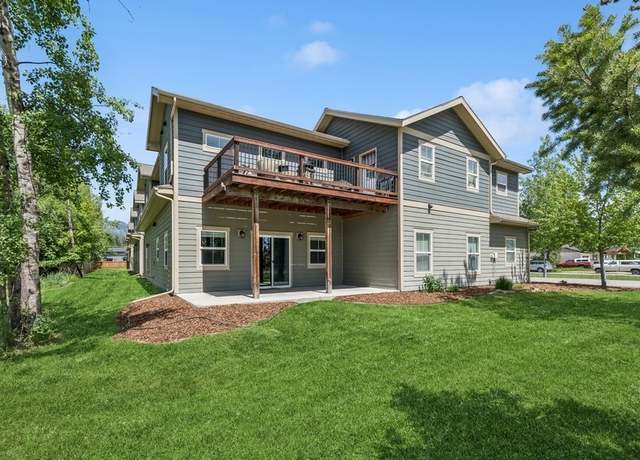 Property at 724 Edgewood Pl, Whitefish, MT 59937, 3 beds, 2.5 baths
