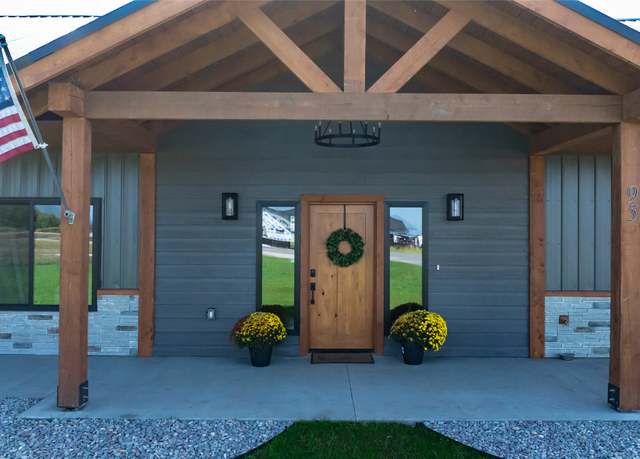 Property at 95 Creston Trl, Kalispell, MT 59901, 4 beds, 3 baths