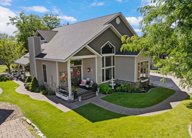 Property at 244 Harbor Dr, Bigfork, MT 59911, 3 beds, 2.5 baths