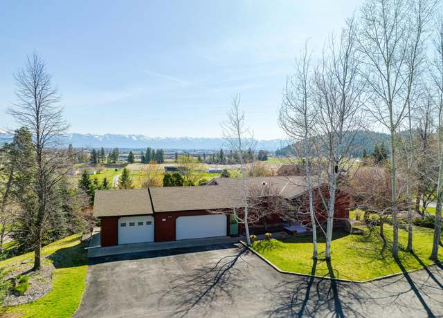 Property at 105 Christopher Ct, Kalispell, MT 59901, 3 beds, 2 baths
