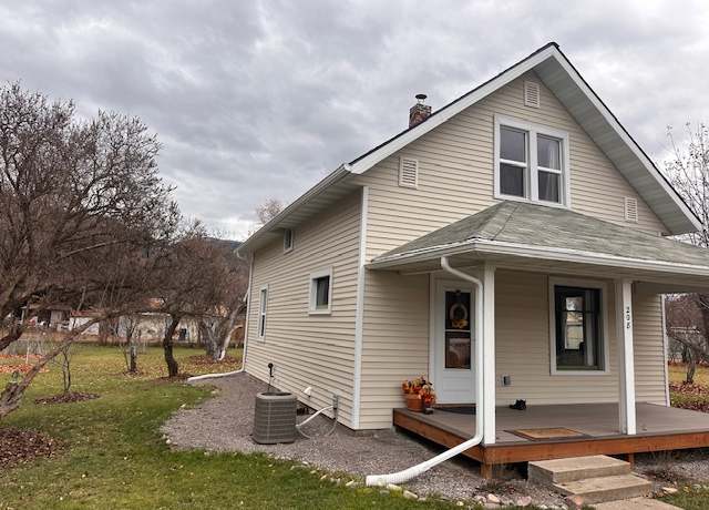 Property at 208 Cedar St, Superior, MT 59872, 3 beds, 2 baths