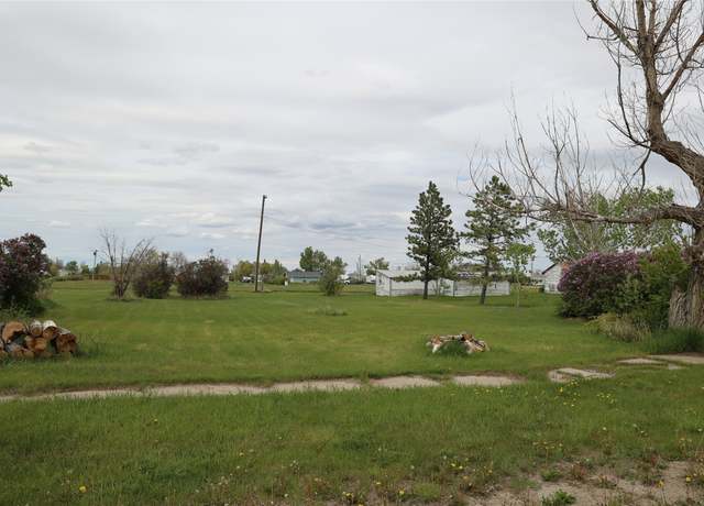 Property at 709 Illinois Ave, Valier, MT 59486