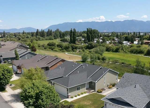 Property at 209 E Nicklaus Ave, Kalispell, MT 59901, 3 beds, 3 baths