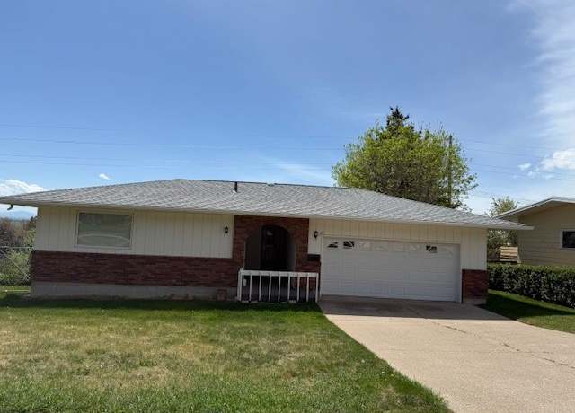 Property at 120 29th Ave NW, Great Falls, MT 59404, 5 beds, 4 baths
