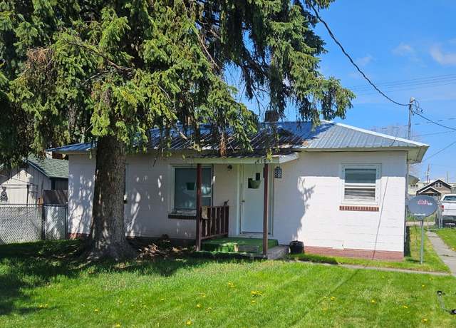 Property at 418 & 418 1/2 Buchanan St SW, Ronan, MT 59864, 3 beds, 3 baths