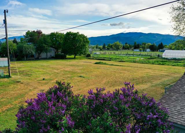 Property at 935 Gladis Dr, Missoula, MT 59804