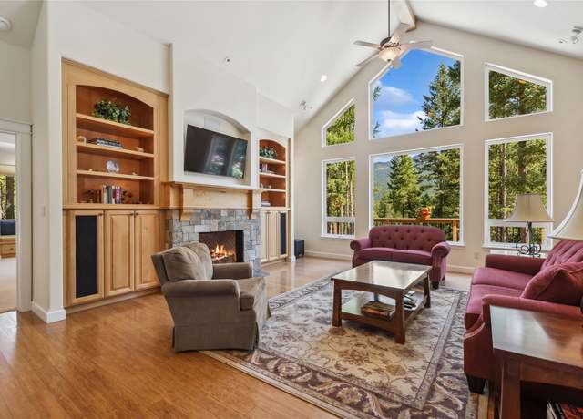 Property at 1550 Rolling Ridge Loop, Kalispell, MT 59901, 4 beds, 3 baths