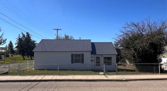 Photo of 214 3rd St SW, Cut Bank, MT 59427