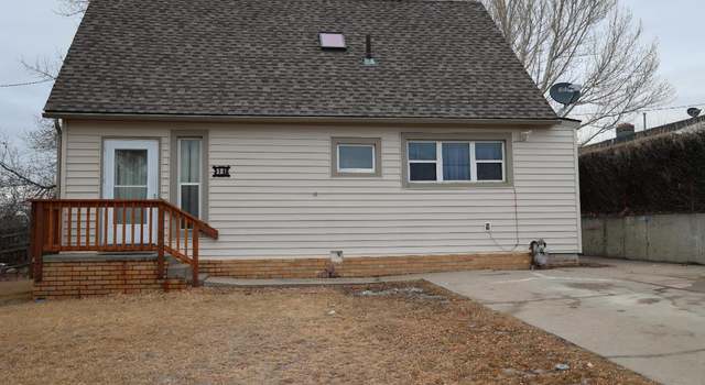 Photo of 527 5th St S, Shelby, MT 59474