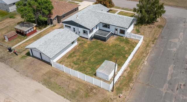 Photo of 820 Bielenberg St, Deer Lodge, MT 59722