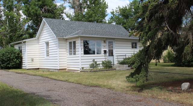 Photo of 16 S Main St, Conrad, MT 59425