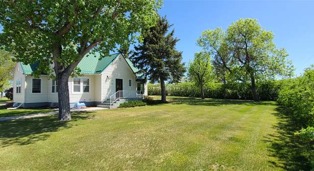 Photo of 225 4th Ave SE, Dutton, MT 59433