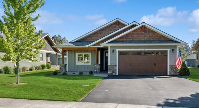 Photo of 212 Bluebunch Ct, Bigfork, MT 59911