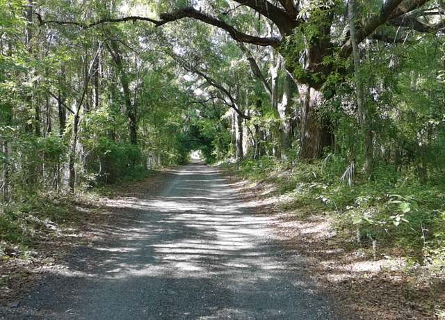 Property at 4240 NW 107th St, Gainesville, FL 32606, 3 beds, 2 baths