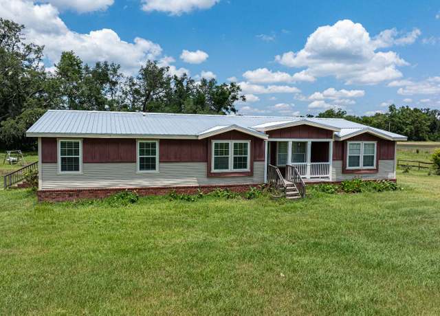Property at 14335 Cr 252, Live Oak, FL 32060, 4 beds, 3 baths