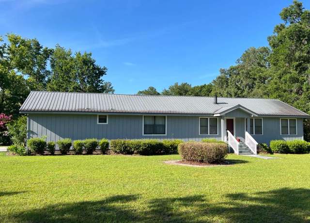 Property at 138 SE Beulah Tyre Ln, Lake City, FL 32025, 3 beds, 2 baths