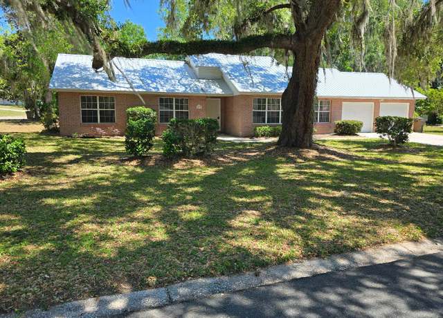 Property at 473 SE Evergreen Dr, Lake City, FL 32025, 3 beds, 2 baths