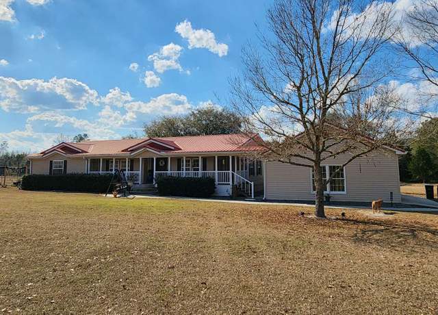 Property at 436 SW Bishop Ave, Lake City, FL 32024, 3 beds, 2 baths