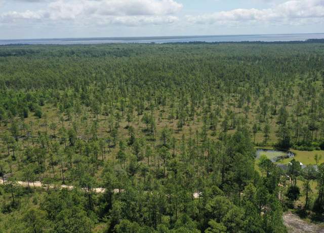 Property at TBD Oro St, FL 32583