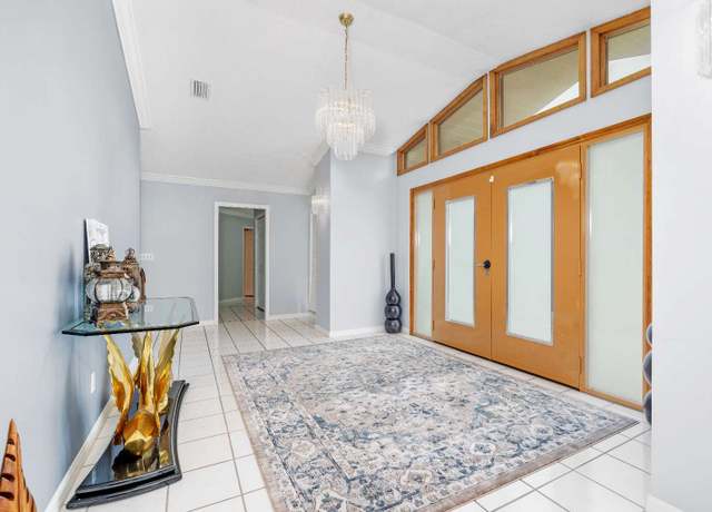 Property at 272 NW Fairway Dr, Lake City, FL 32055, 4 beds, 2.5 baths