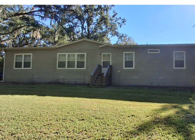 Property at 685 Marion Mann Ter, Lake City, FL 32024, 5 beds, 2 baths
