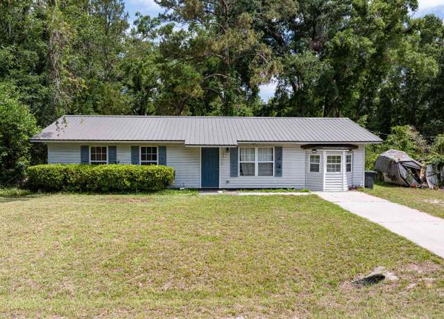 Property at 233 SW Shady Ln, Lake City, FL 32024, 4 beds, 1 bath