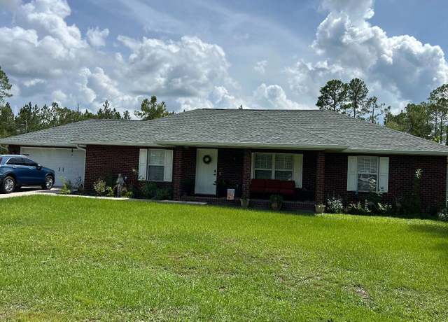 Property at 126 SW Story Pl, Lake City, FL 32024, 3 beds, 2 baths