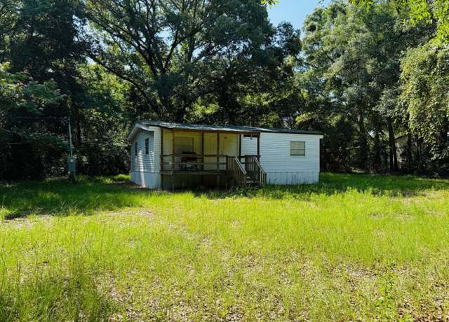 Property at 193 SW Kestrel Way, Lake City, FL 32024, 2 beds, 2 baths