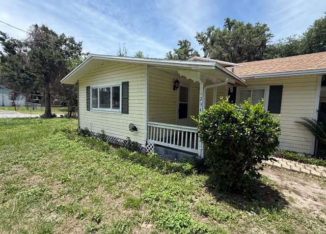 Property at 234 SE James Ave, Lake City, FL 32025, 3 beds, 2 baths