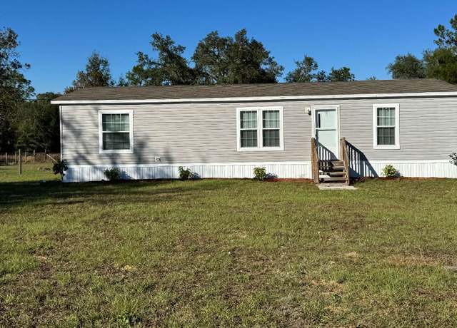 Property at 12411 NE 63rd Pl, Williston, FL 32696, 3 beds, 2 baths