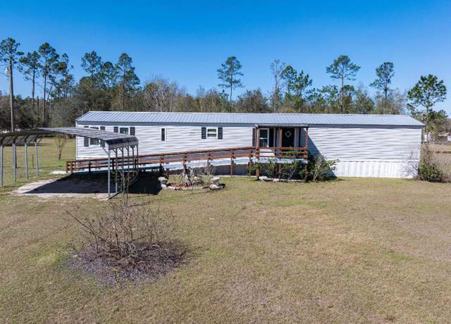 Property at 430 NE Jasmine Ter, Lee, FL 32059, 3 beds, 2 baths