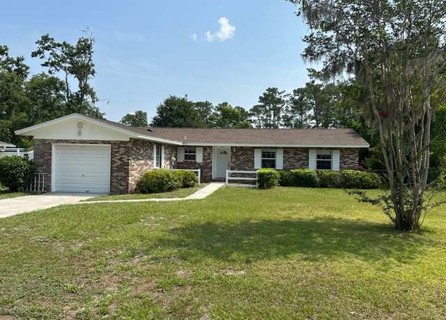 Property at 1603 SW Saint James Ct, Lake City, FL 32025, 3 beds, 2 baths