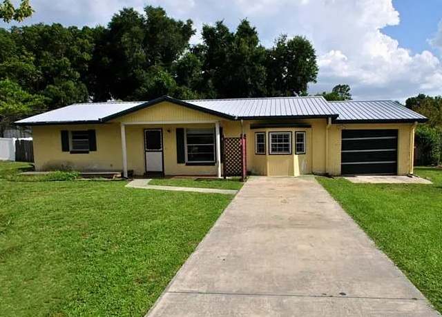 Property at 15 Monroe Ave, FL 32713, 2 beds, 1.5 baths