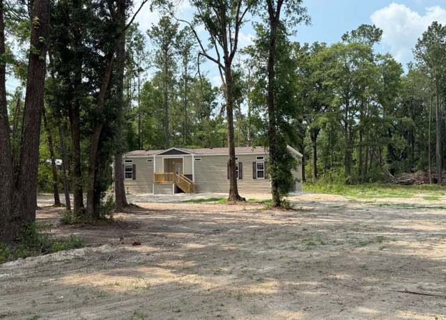 Property at 7176 Hwy 90, Live Oak, FL 32060, 3 beds, 2 baths