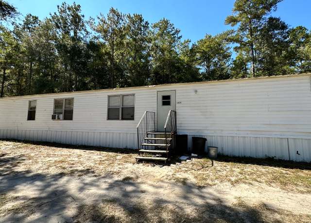 Property at 17524 12th Ter, Live Oak, FL 32060, 3 beds, 2 baths