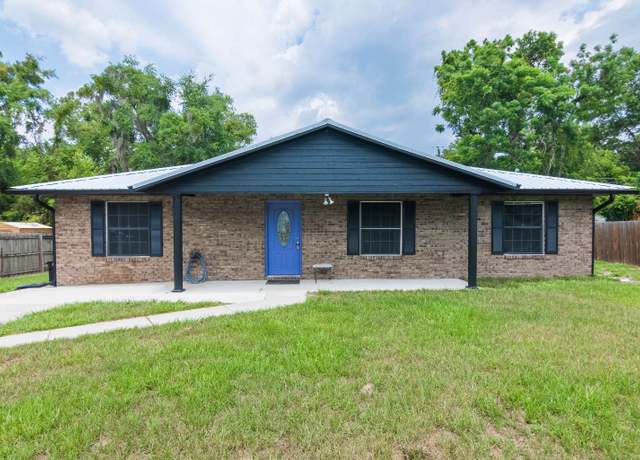 Property at 240 SE Cameron Ter, Lake City, FL 32025, 3 beds, 2 baths