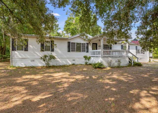 Property at 426 NW Indian Ridge Ln, Lake City, FL 32055, 3 beds, 2 baths