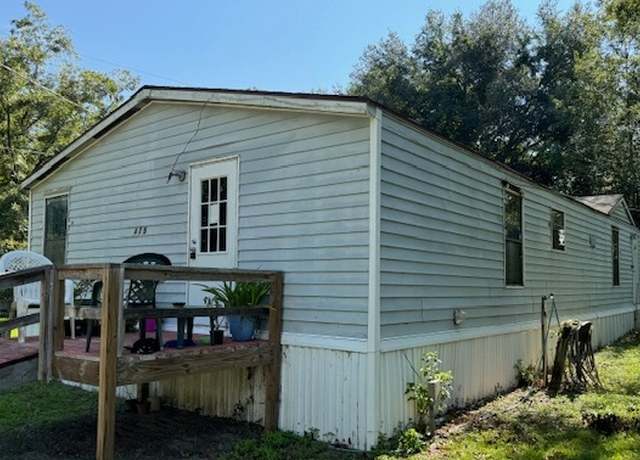 Property at 475 SW Gull Dr, Lake City, FL 32024, 3 beds, 2 baths