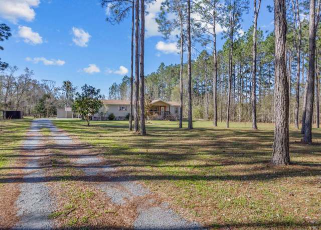 Property at 8160 SW County Road 242, Lake City, FL 32024, 4 beds, 3 baths