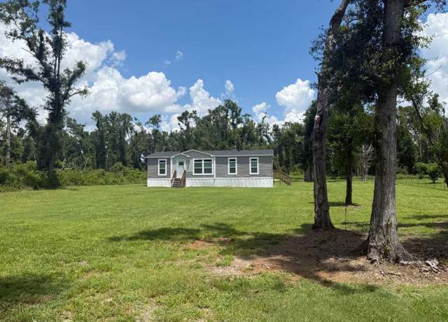 Property at 22904 112th Ter, Live Oak, FL 32060, 3 beds, 2 baths