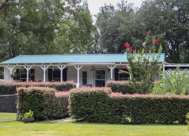Property at 198 NW Timber Way, Lake City, FL 32055, 2 beds, 2 baths